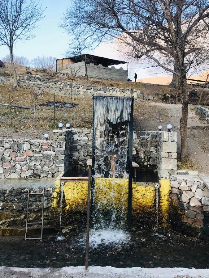 Guest House Geno Vardzia Hot Spring T'mogvi Екстер'єр фото